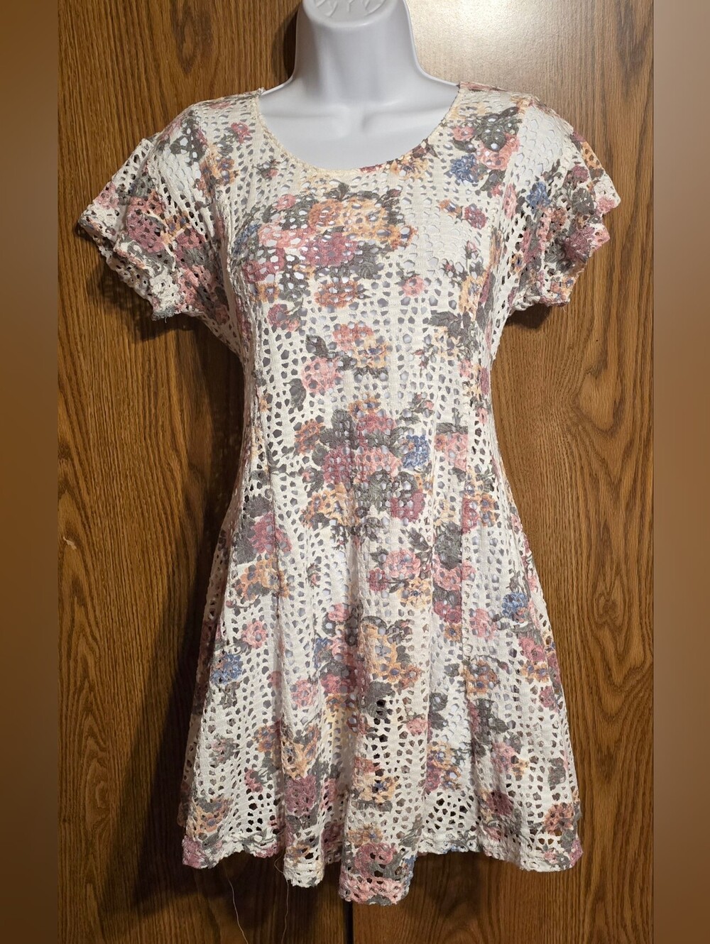 Source Unknown White Floral Eyelet Tie-Waist Mini Dress